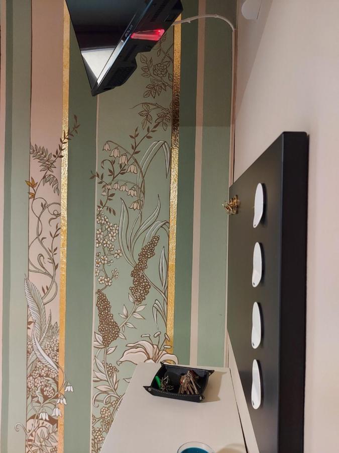 Casa Degli Artisti Apartment เกรโมนา ภายนอก รูปภาพ