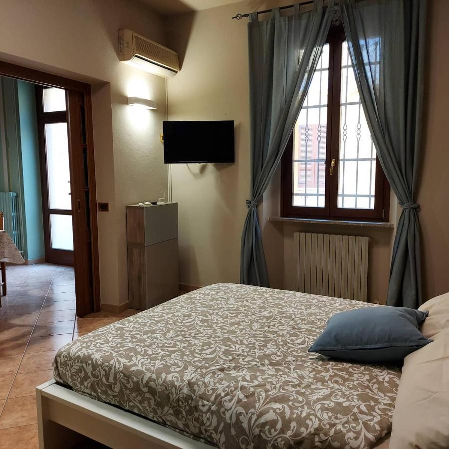Casa Degli Artisti Apartment เกรโมนา ภายนอก รูปภาพ