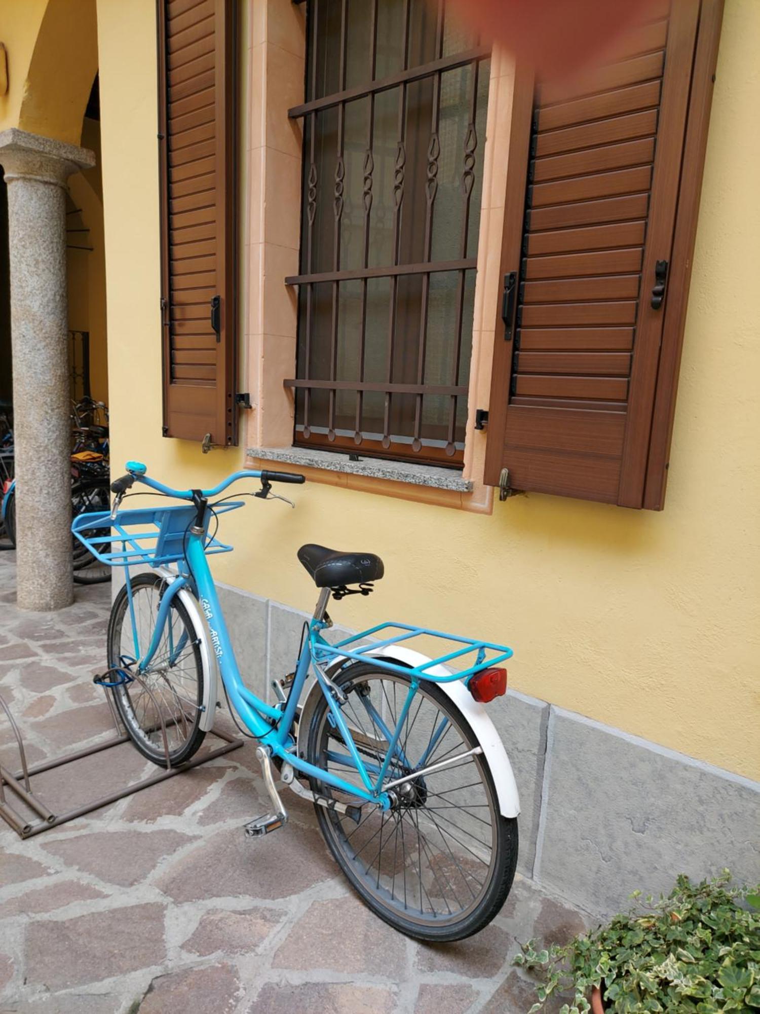 Casa Degli Artisti Apartment เกรโมนา ภายนอก รูปภาพ